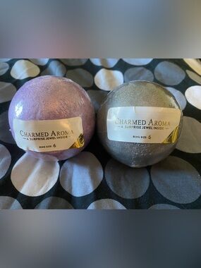 Charmed Aroma Bath Bombs — Purple & Gray Jewel Soak